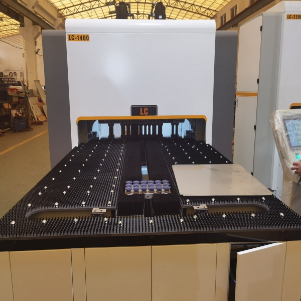 1400MM Automatic Thicker Plate Bending Machine