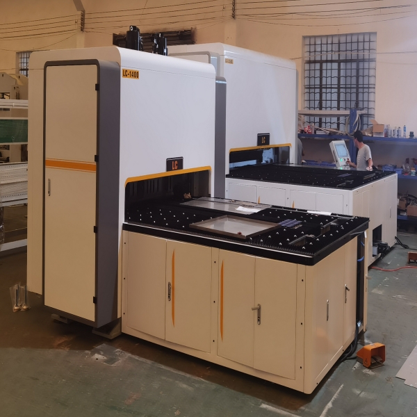 1400MM Automatic Thicker Plate Bending Machine
