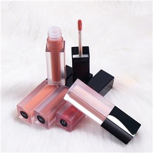 Brillo de labios brillante personalizado de moda con MOQ bajo