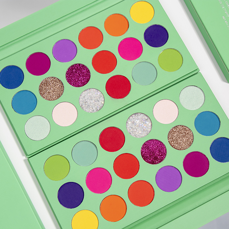 high-pigment eyeshadow