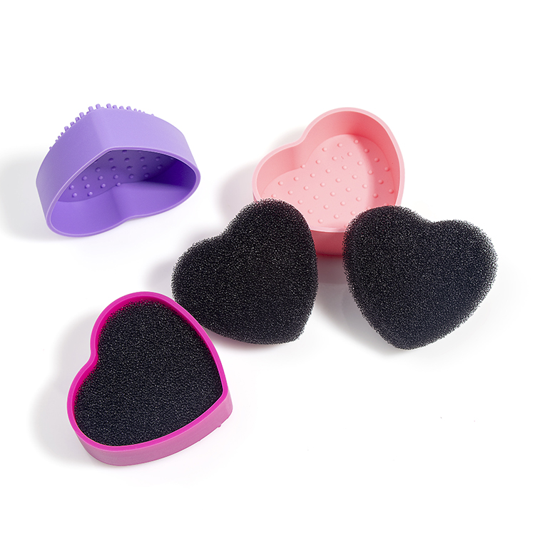 High Quality Silicone Cosmetics Beauty Makeup Heart Brush Cleaner