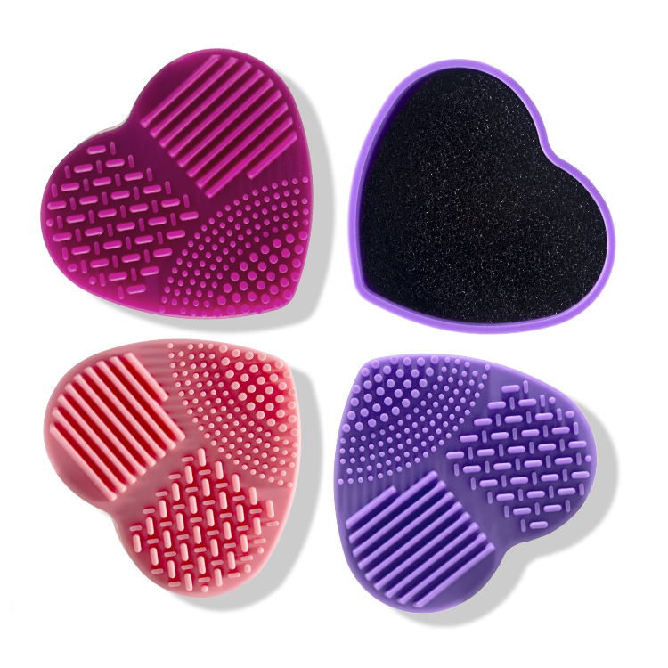High Quality Silicone Cosmetics Beauty Makeup Heart Brush Cleaner