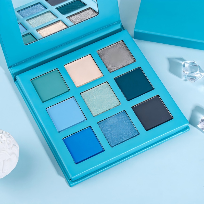 9-color eyeshadow palette
