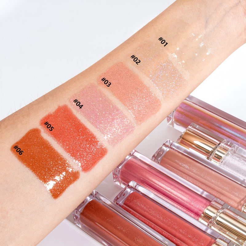Non-sticky hydrating lip gloss