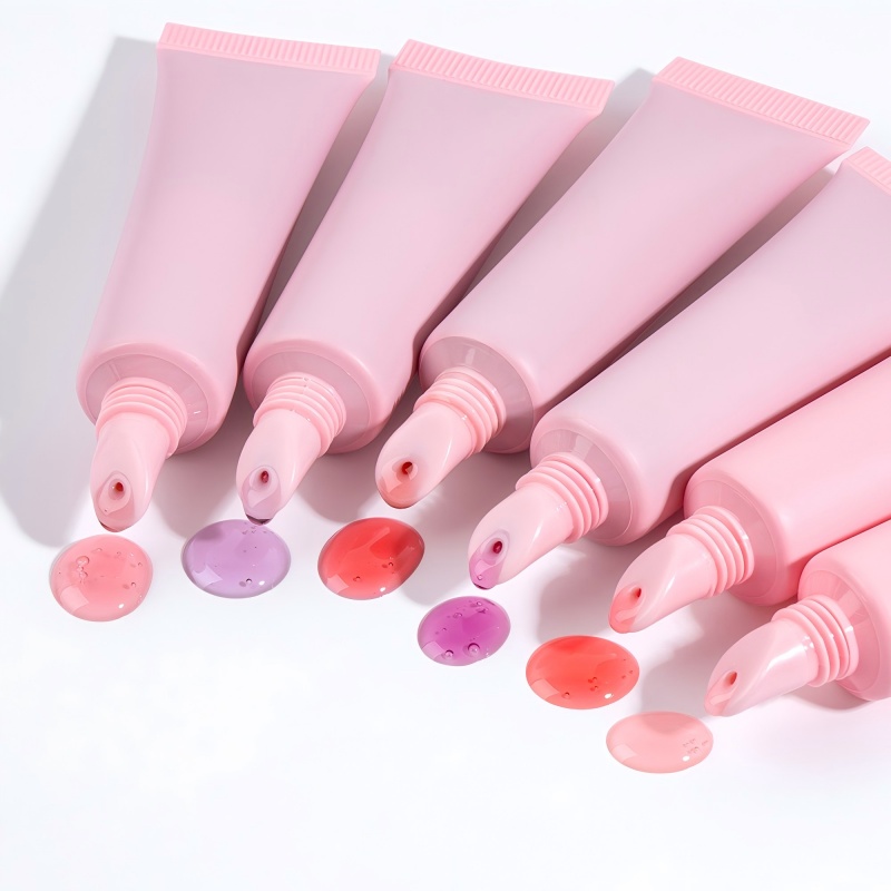 Lip oil squeeze tube