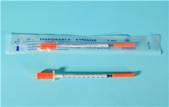 Disposable syringe
