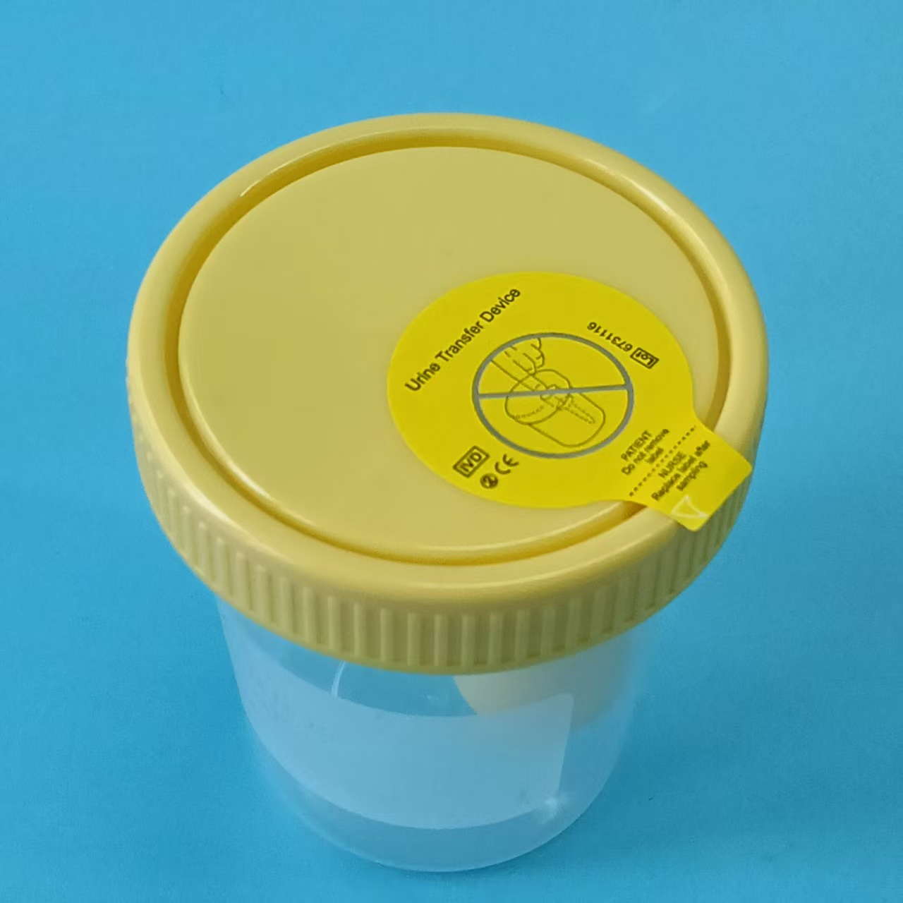 Vacuum urine cup