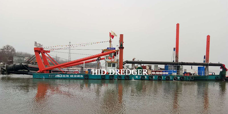 sand mining dredger