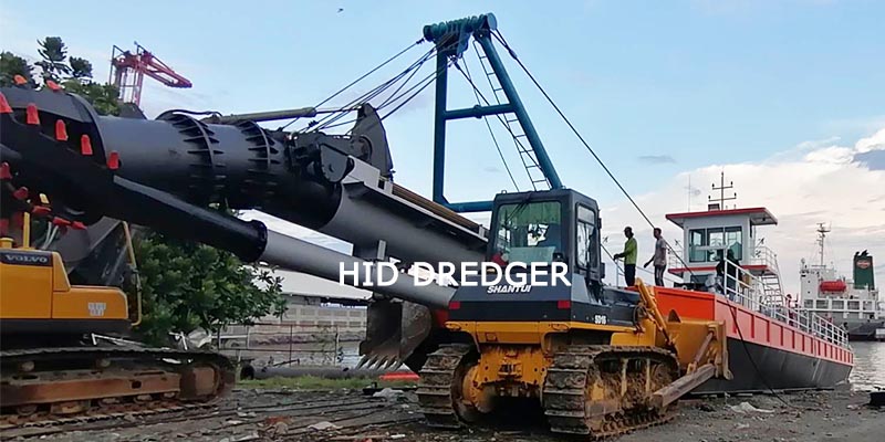 suction dredger