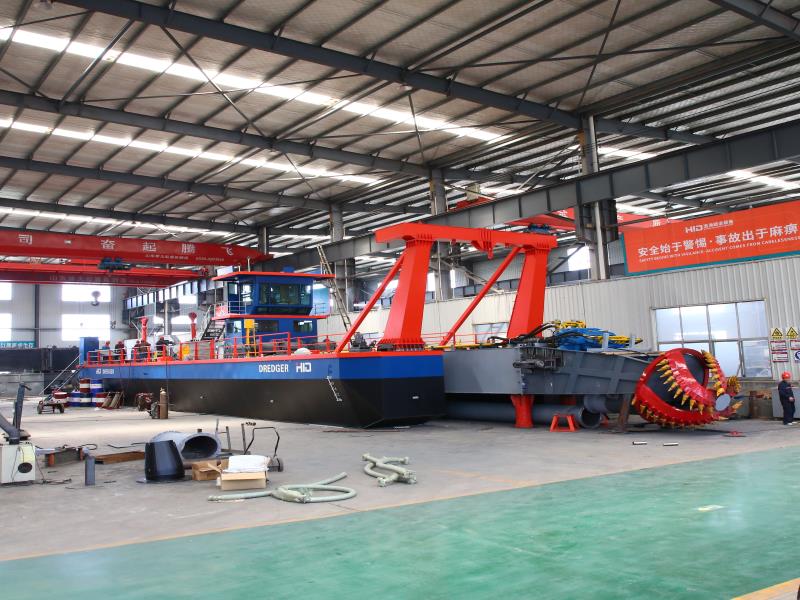 cutter suction dredger