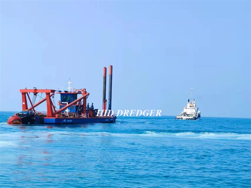 Navio de dragagem para serviço pesado HID com capacidade de fluxo 7000m3/h para construção de porto do exército