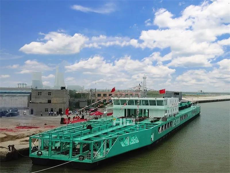 Kapal korek bijih Timah Besar Pertama China untuk perlombongan bijih timah laut