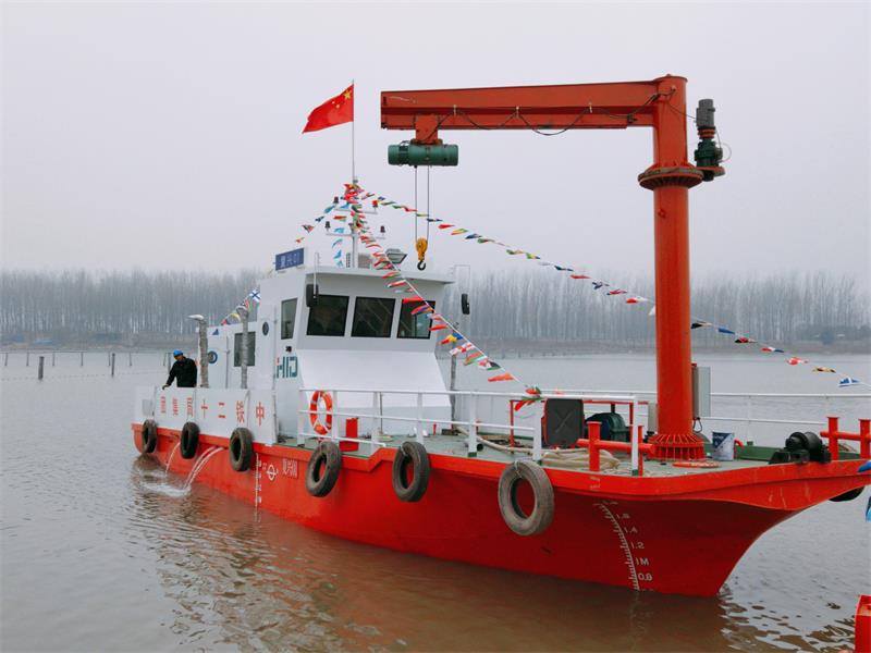 Multipurpose Anchor Tugboat