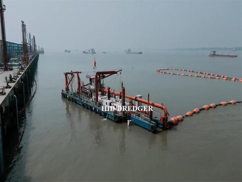 Draga de succión con cortador de servicio pesado para proteger el medio ambiente en el río Yangtze