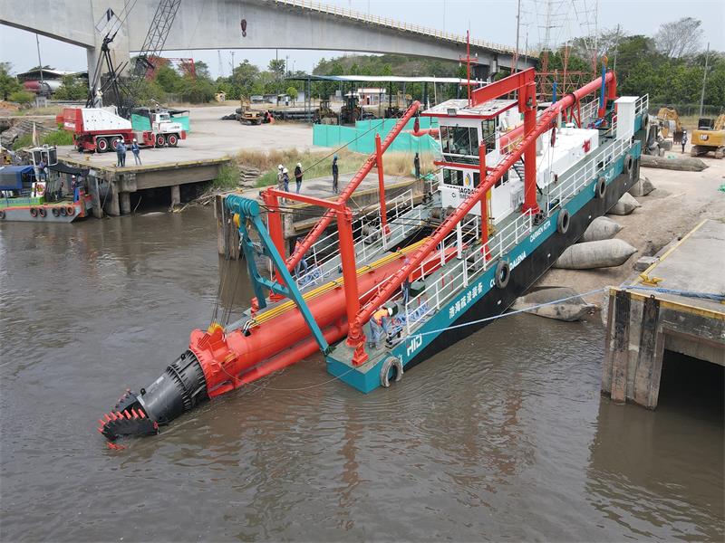 cutter suction dredger