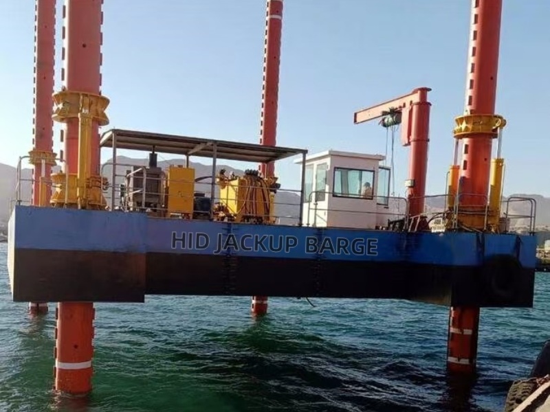 Considerazioni durante la progettazione, la costruzione e l'utilizzo di chiatte/piattaforme sollevabili