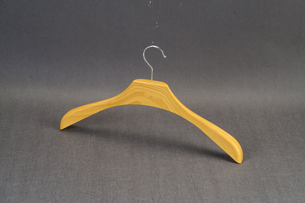 Wooden Clothes Hangers for Suits Coats Jackets Shirts