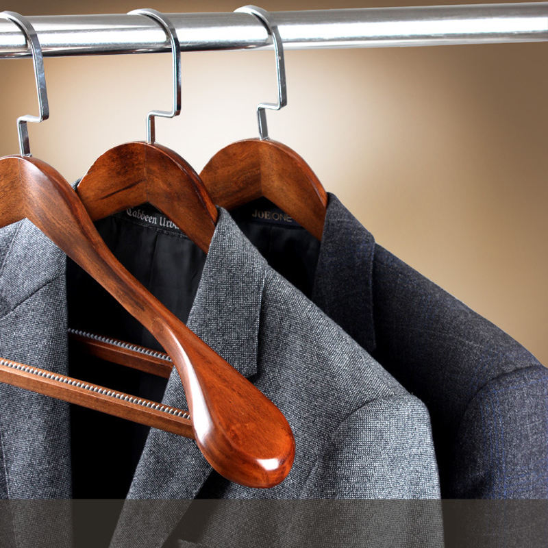 Wholesale Bronze Wooden Clothes Hanger