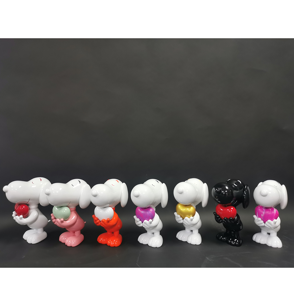 Snoopy Heart cartoon design fiberglass statue art design