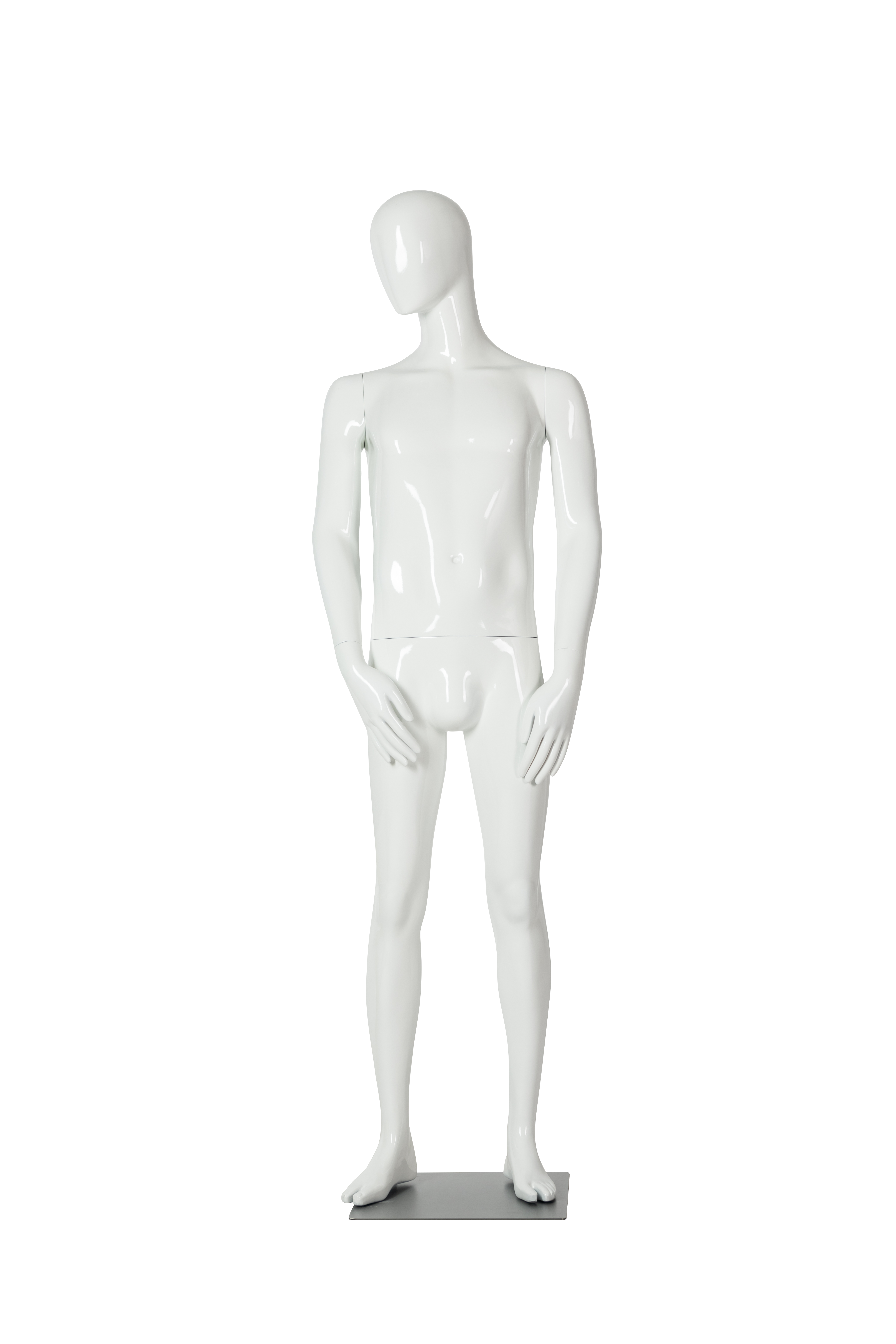 Mannequin homme avec pose bras détendus
