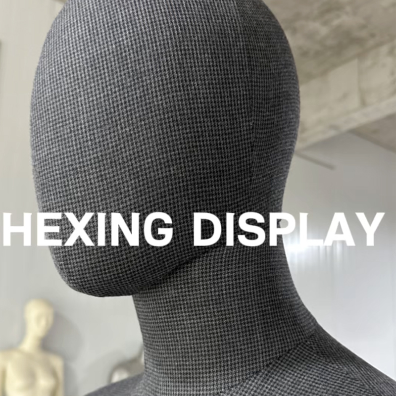 Immersive mannequins production