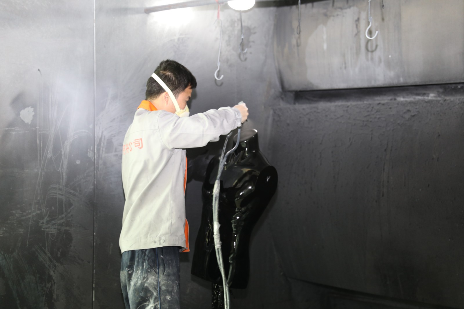 8、面漆FINISHING.JPG