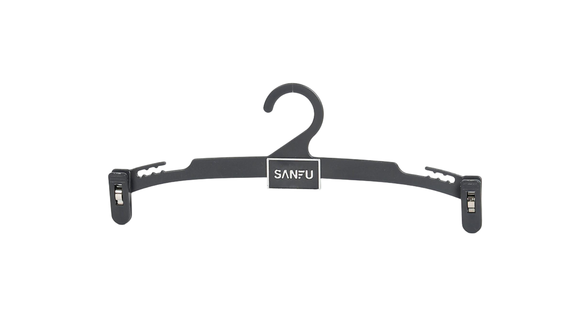 clothe hanger