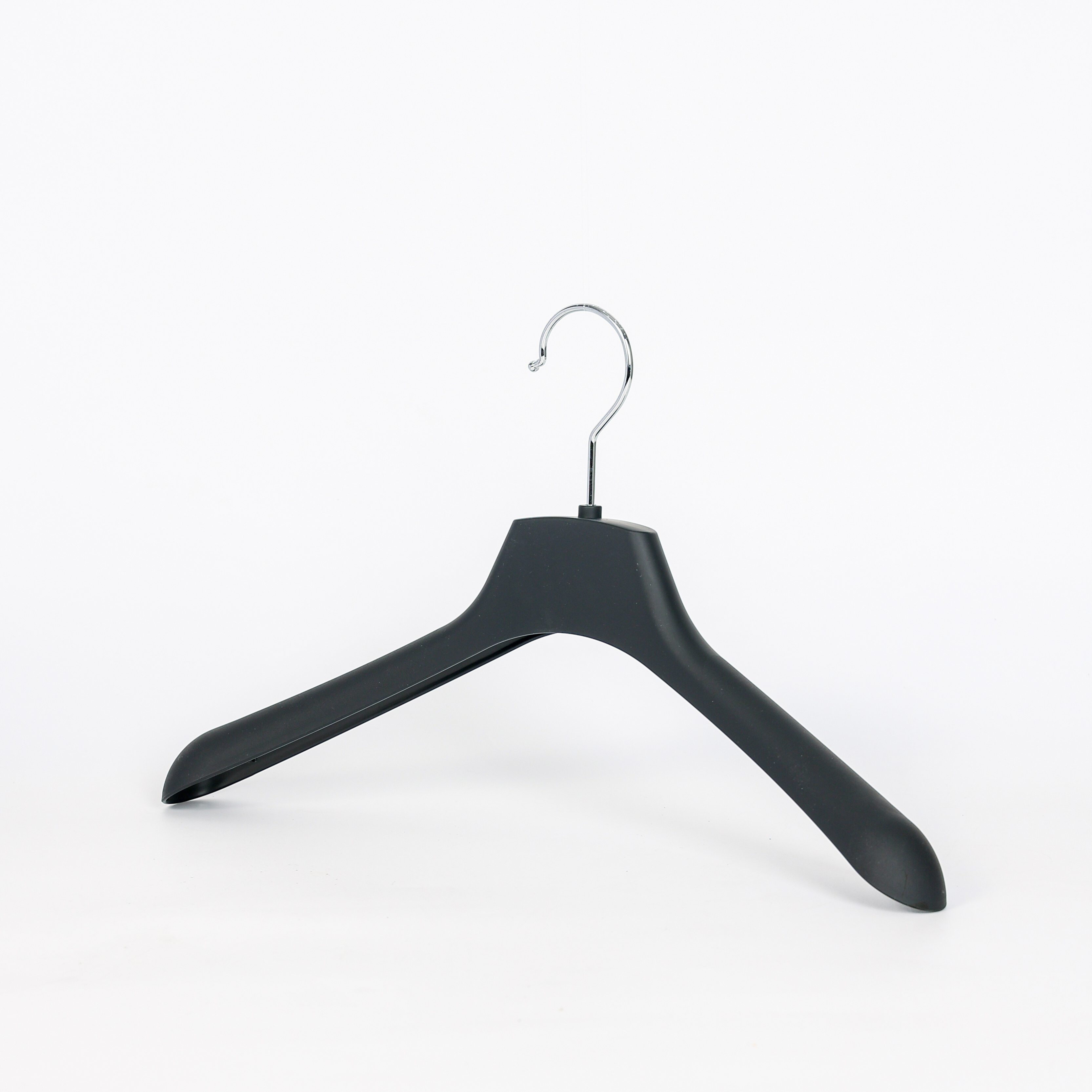 Black Wide-Shoulder Suit & Coat Organizer Hanger