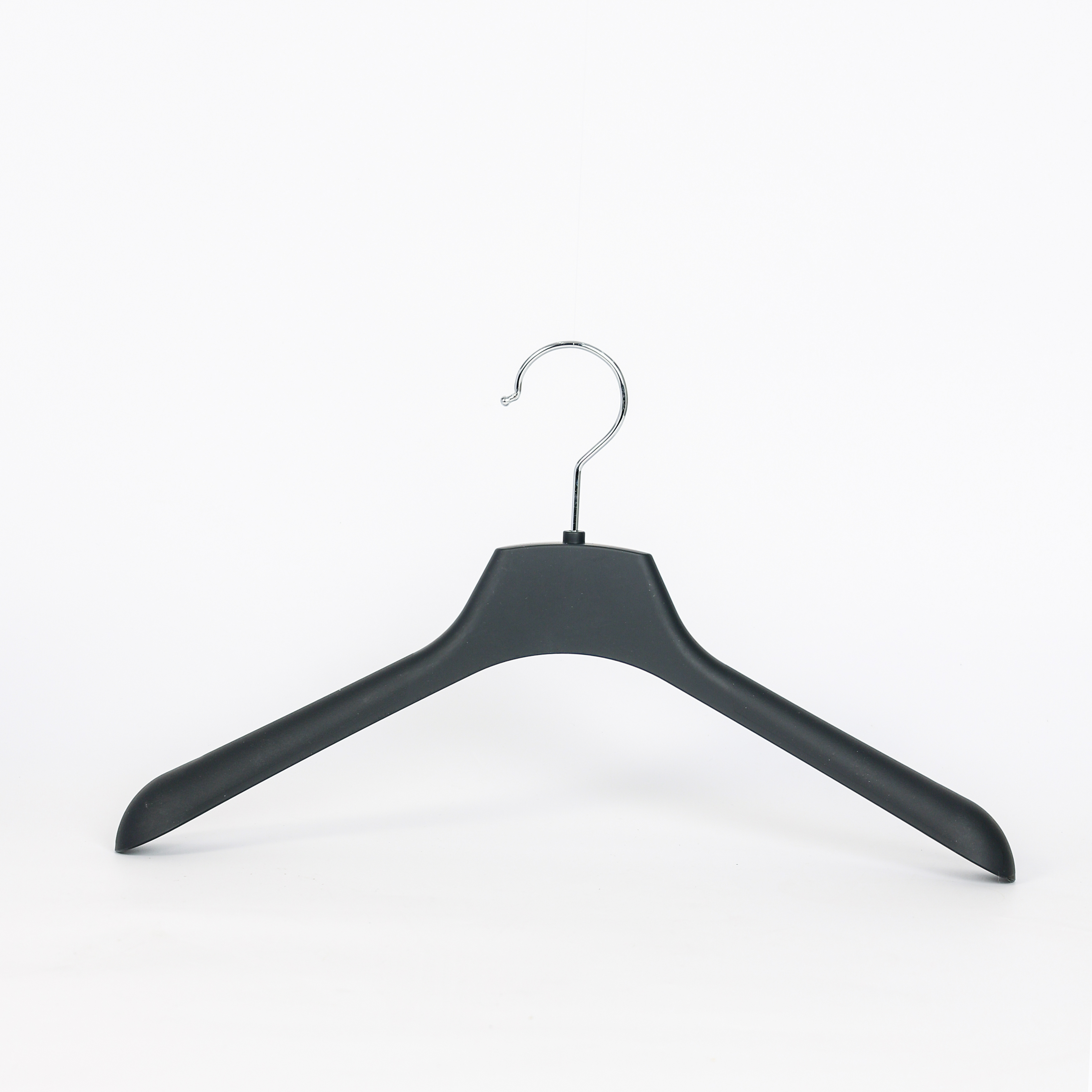 Black Wide-Shoulder Suit & Coat Organizer Hanger
