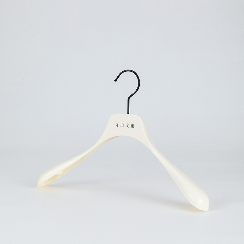Ivory Curved Wide-Shoulder Suit Hanger