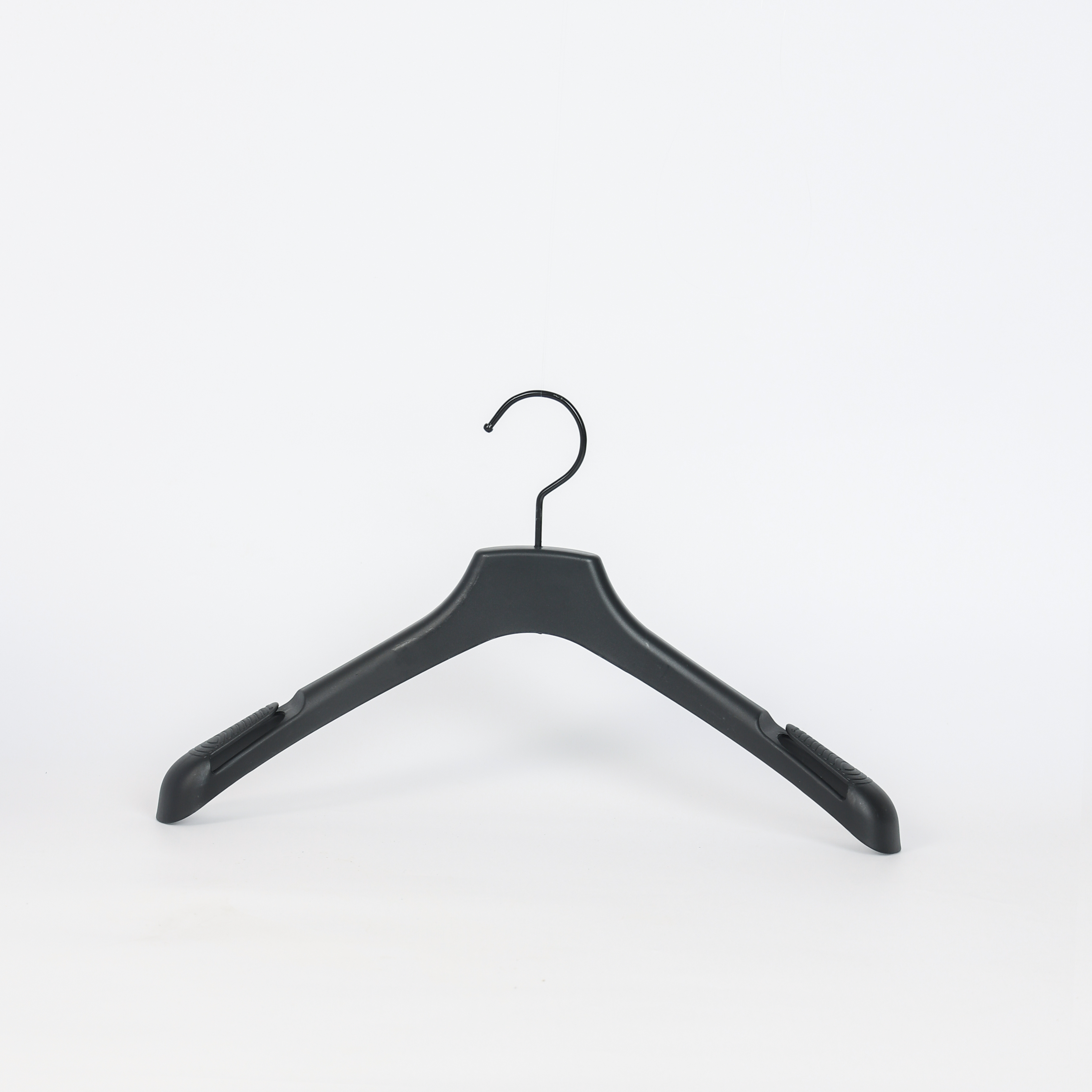 Black Wide Shoulder Non-Slip Wardrobe Hanger