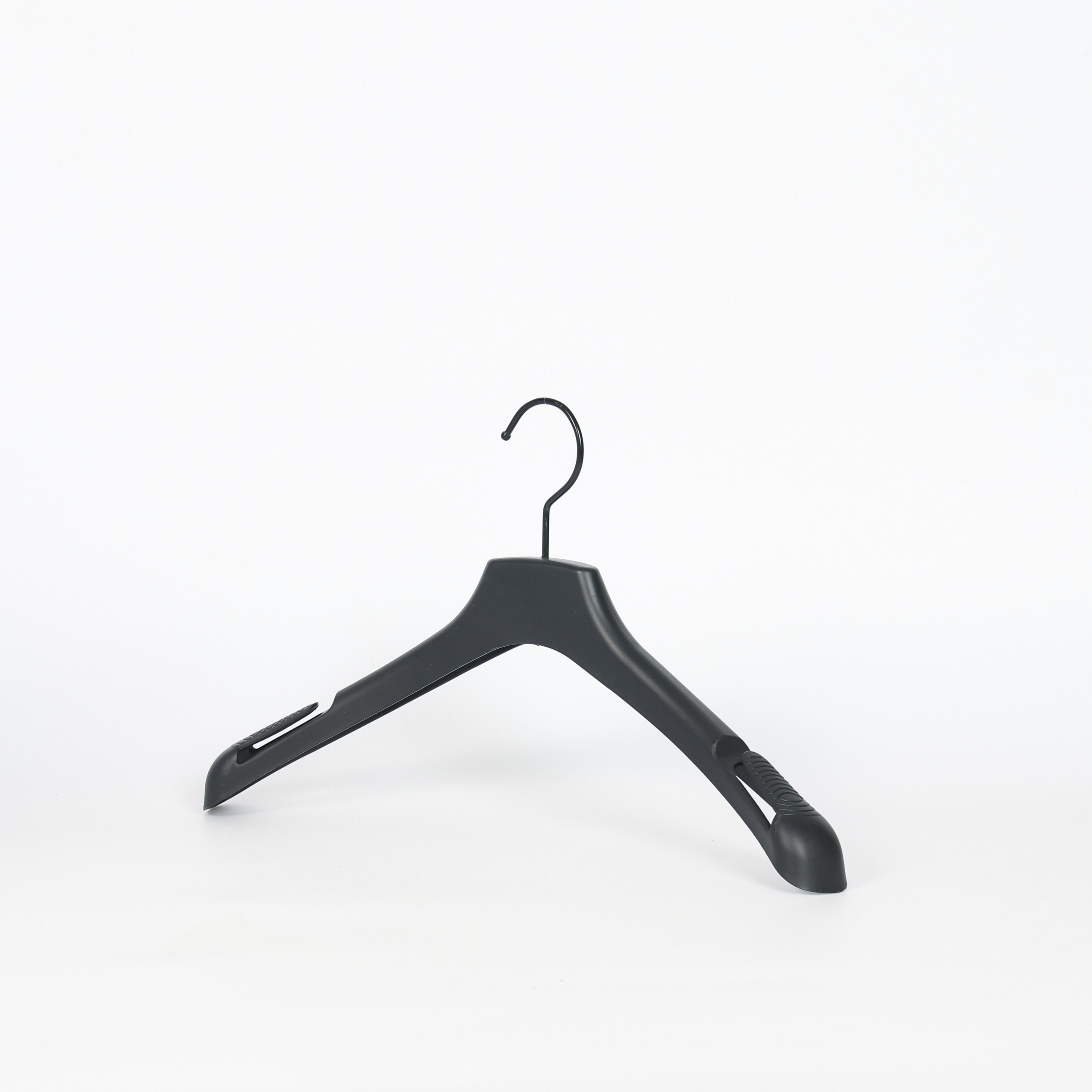 Black Wide Shoulder Non-Slip Wardrobe Hanger