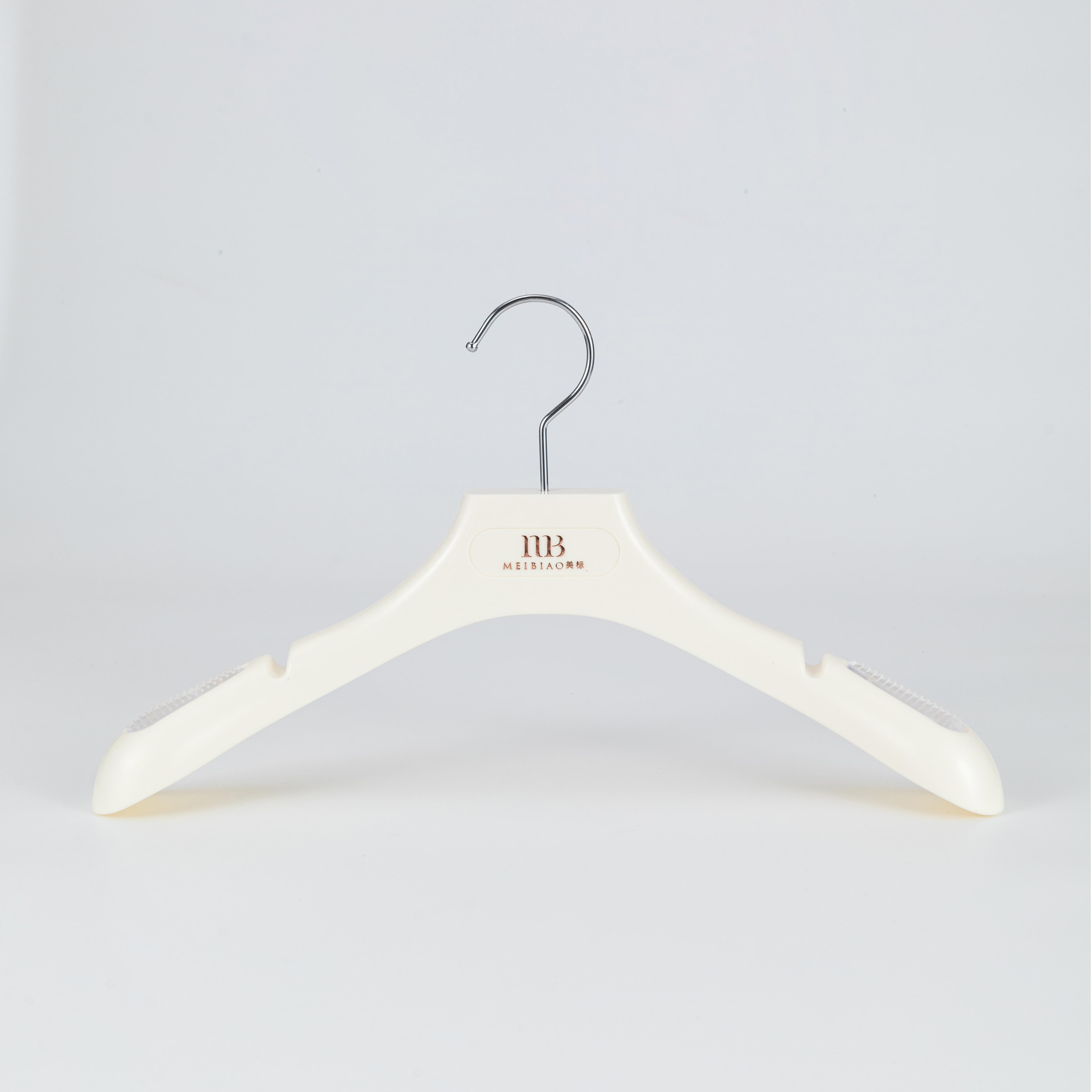 Off-White Anti-Slip Wide Shoulder Plastic Hanger with Logo