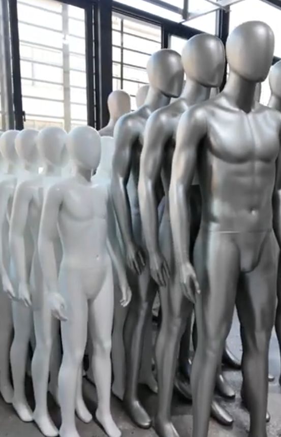 Today's real shoot: A freshly made mannequin model