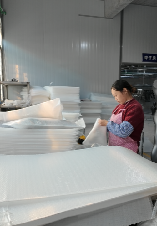 Immerse yourself in packing mannequins with me