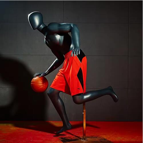 sports mannequins