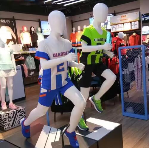 male sports mannequin