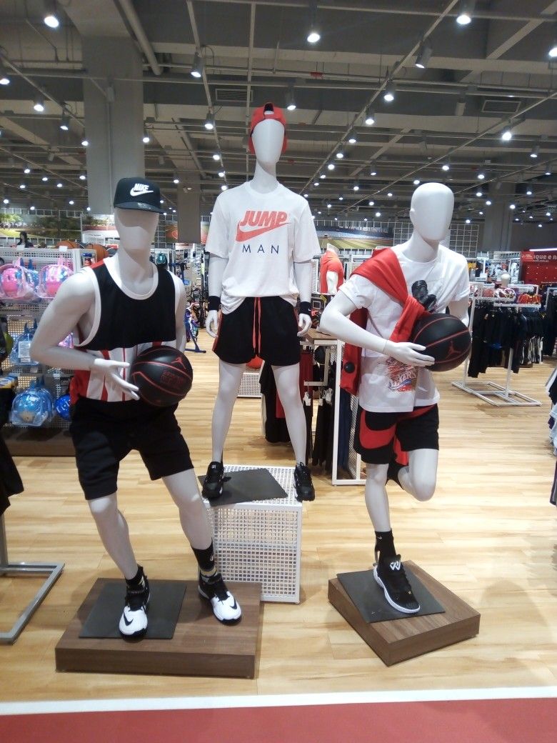 Child mannequins