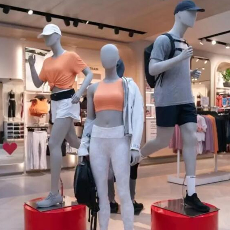 What Convinced a German Retail Chain to Partner with HEXING DISPLAY for Its Store Network?