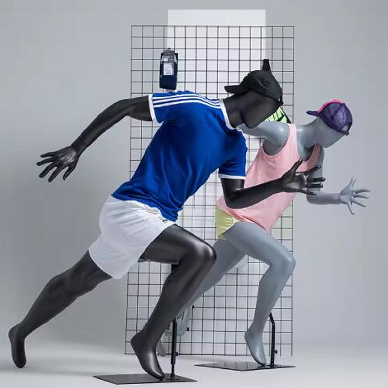 ¿Cómo se están convirtiendo los maniquíes de moda en el motor de la conversión del comercio minorista moderno?