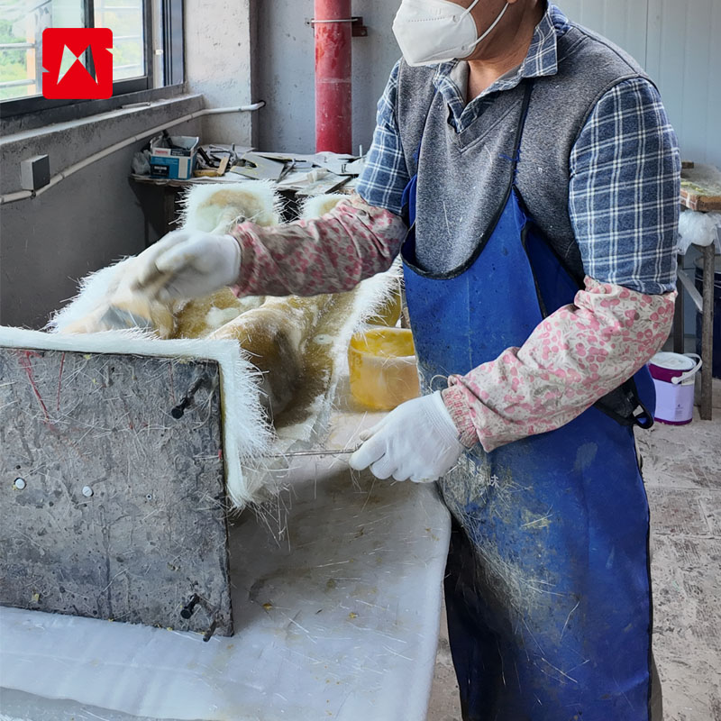 We came by many times, and finally caught the master working on the mold