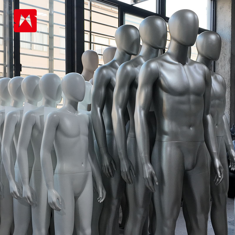 A new batch of mannequins has been completed