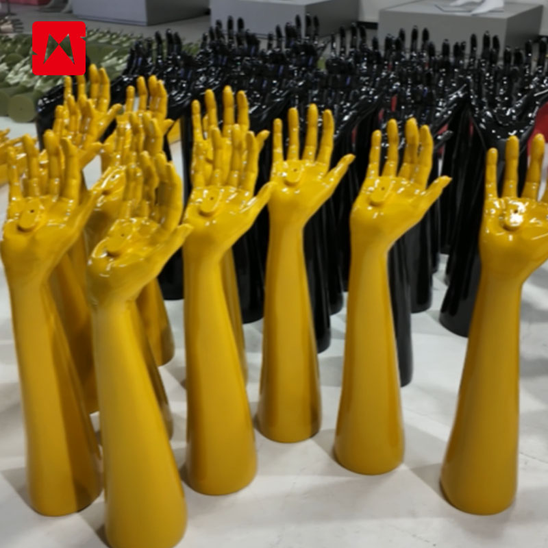 Factory Daily | Colorful Mannequin Hands Ready to Ship