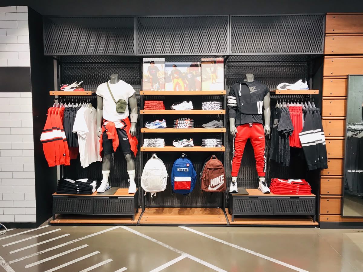 athletic mannequin athletic mannequin