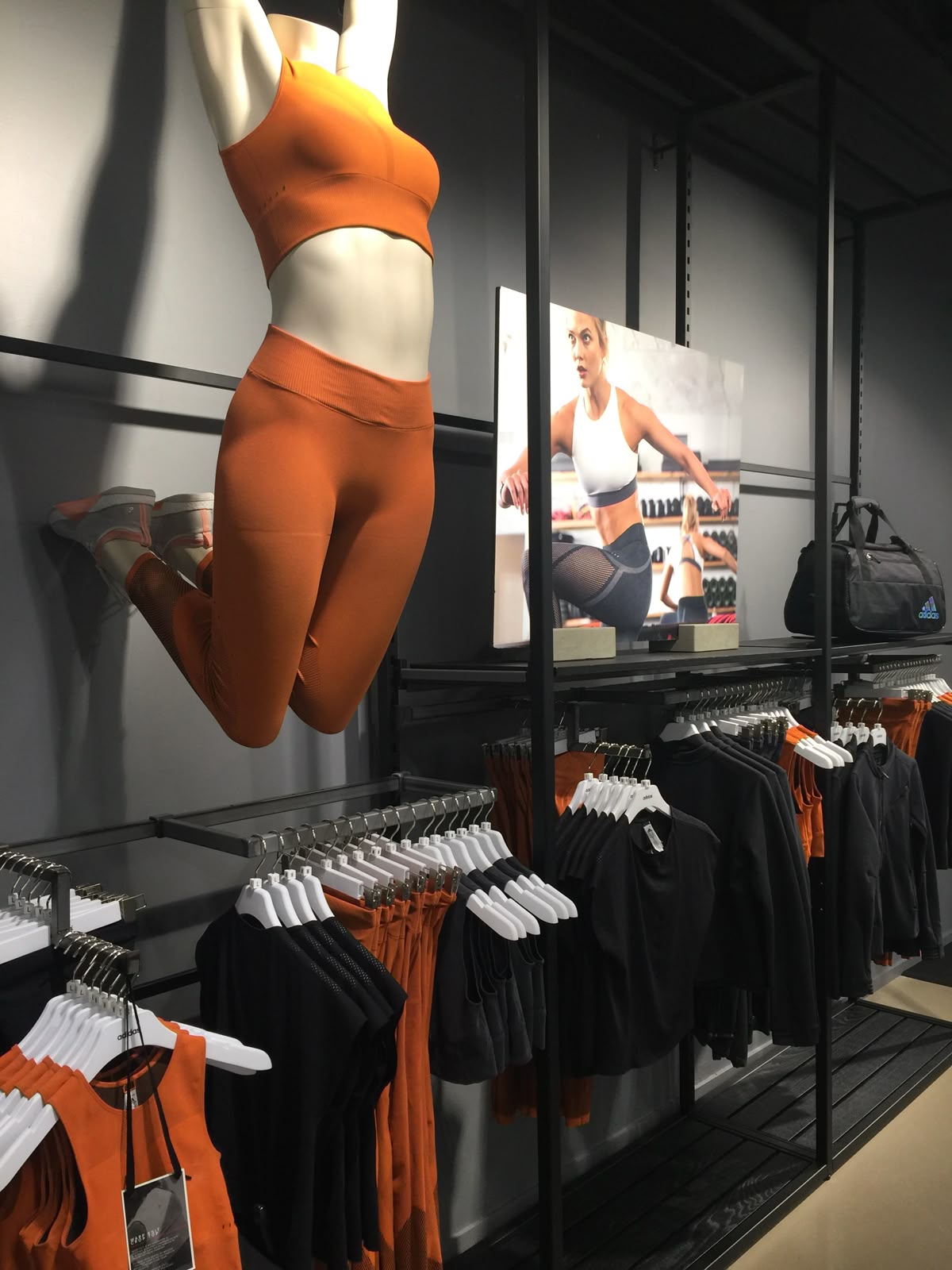 Child mannequins Child mannequins