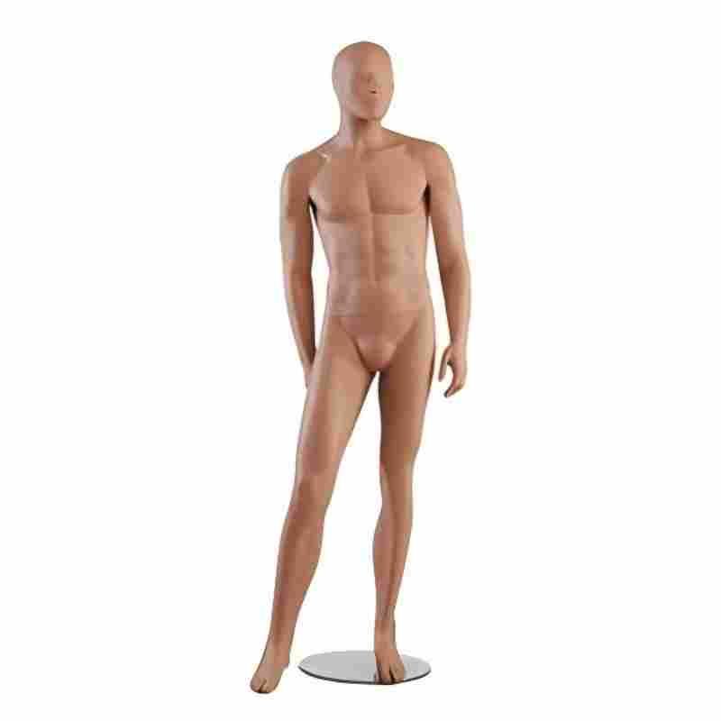 Manequim masculino de loja de moda