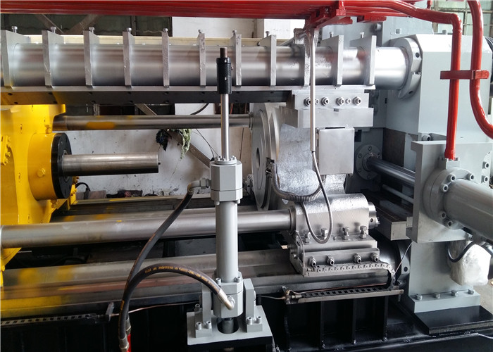 Maszyna do wytłaczania aluminium 1350t wyprodukowana w Chinach