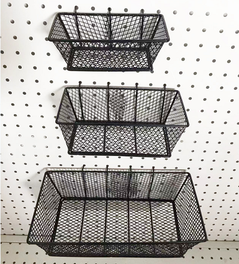 Set di cestini in filo di acciaio per pannelli forati