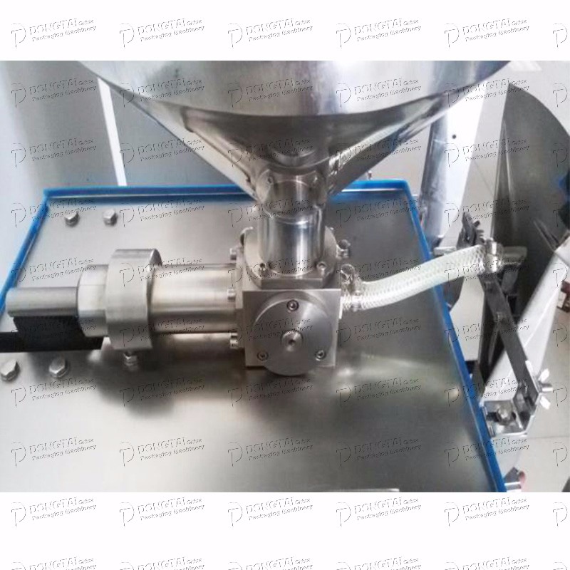 Full-automatic Standing Up Pouch Filling And Sealing Machine For Liquid