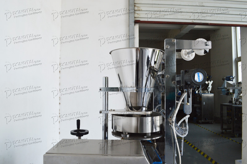 세분화 된 식품 피스타치오 너트 포장 기계
